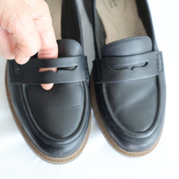 Size 37 M - Clarks Black Leather Loafers - Penny Loafers - Picture 7 of 12